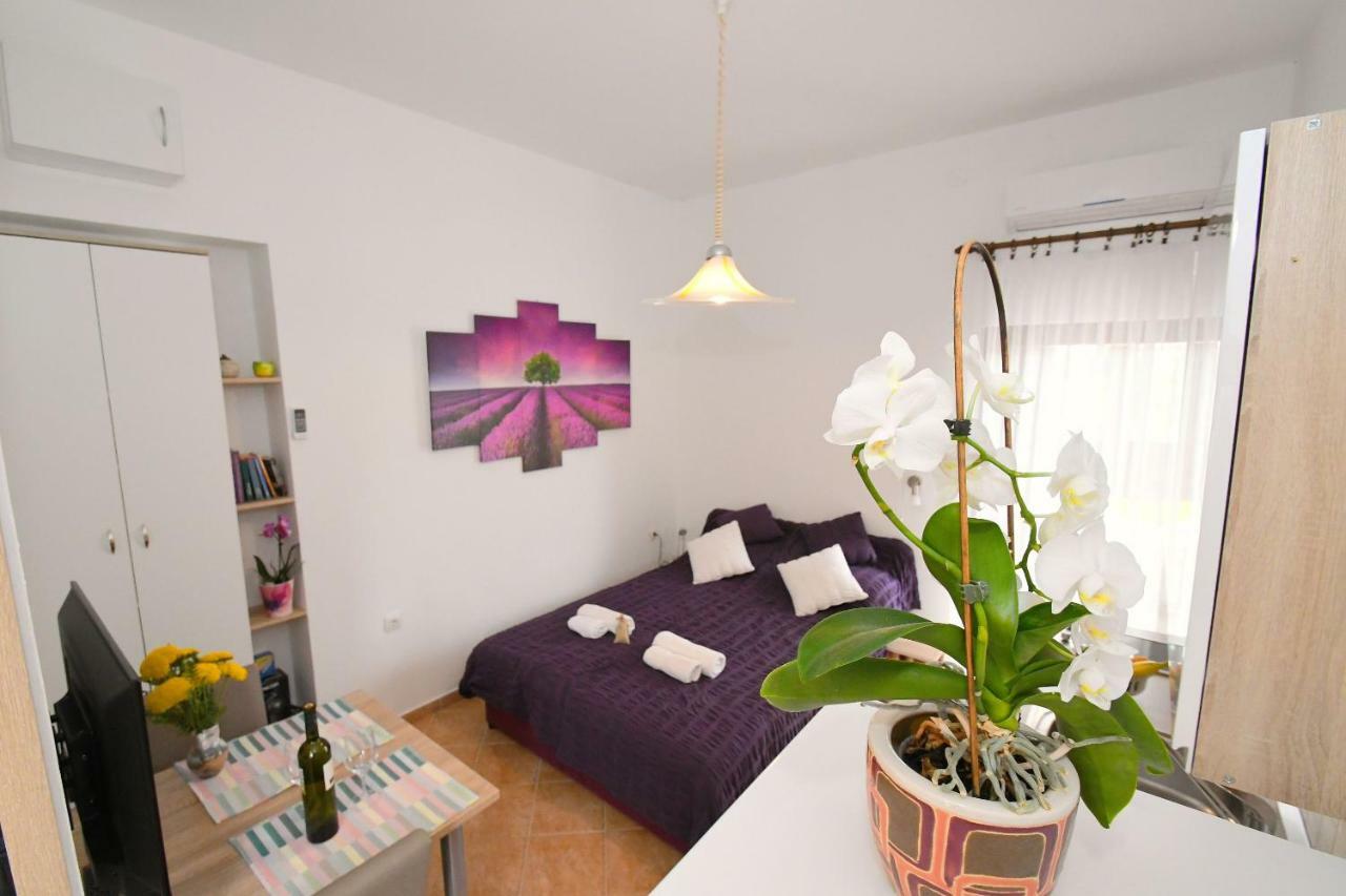 Studio Apartman Kris Marinici  Exterior photo